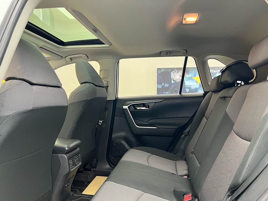 丰田 RAV4荣放 2023 汽车图片 #10