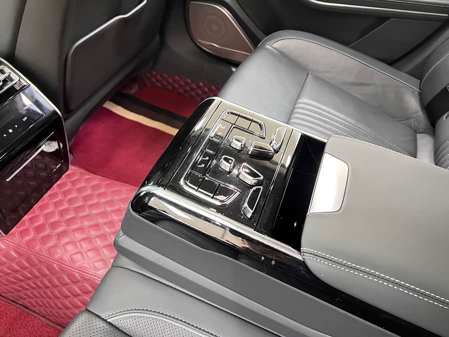 HongQi H9 2021 car image #10