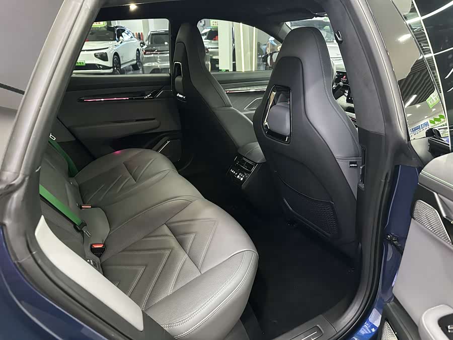 极氪 极氪001 2023 汽车图片 #10