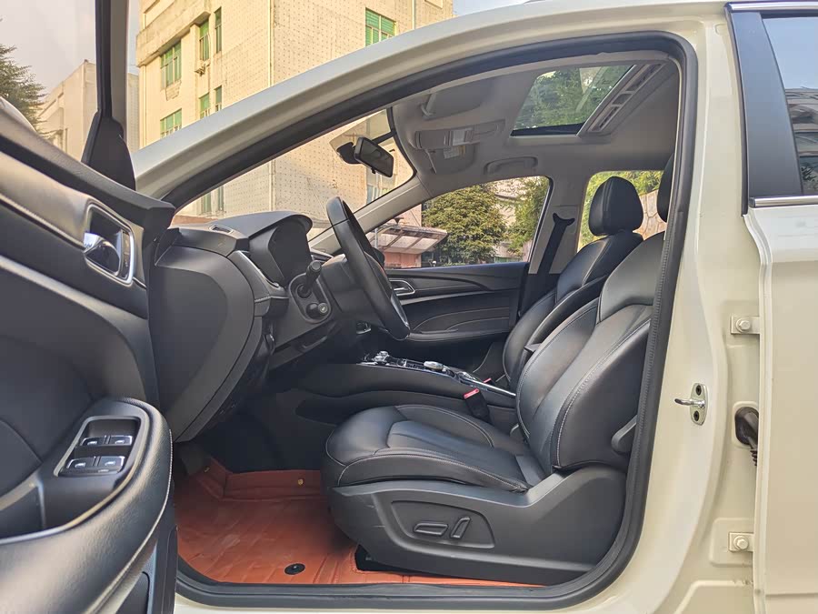 Roewe Ei5 2018 изображение автомобиля #10