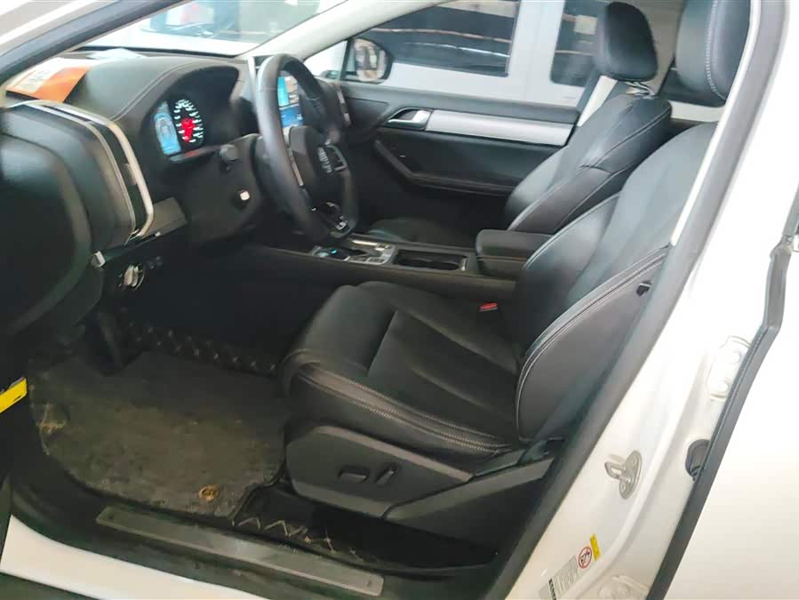 BYD Tang 2019 #10 BYD Tang 2019 car image #10