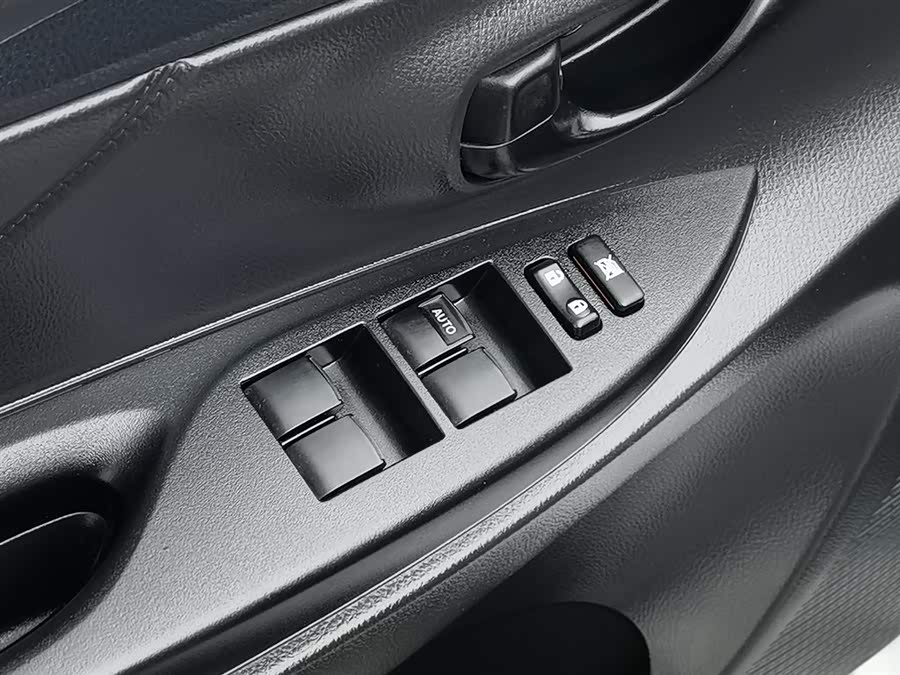 Toyota Yaris L Zhixiang 2018 #10 Toyota Yaris L Zhixiang 2018 صورة سيارة #10