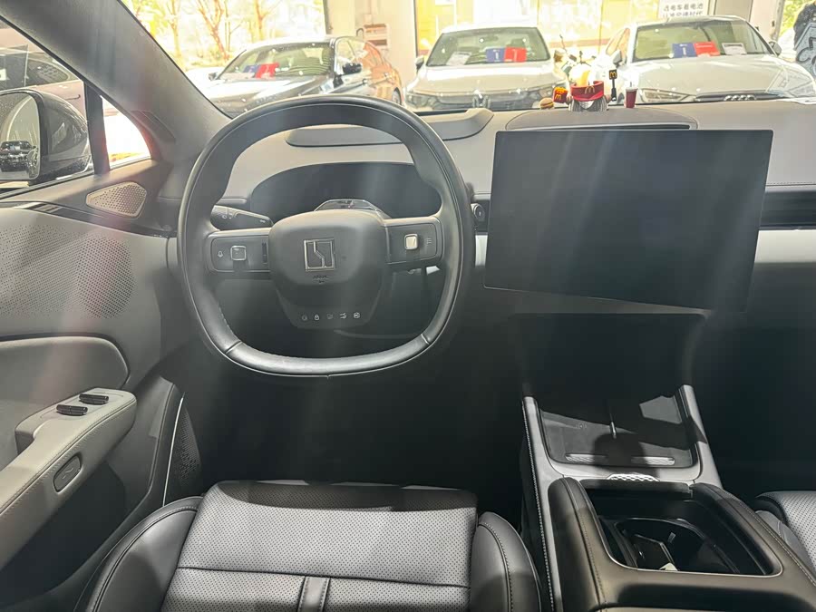 极氪 极氪007 2024 汽车图片 #10