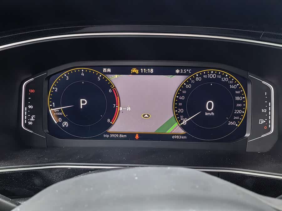 Volkswagen Tharu 2025 car image #10
