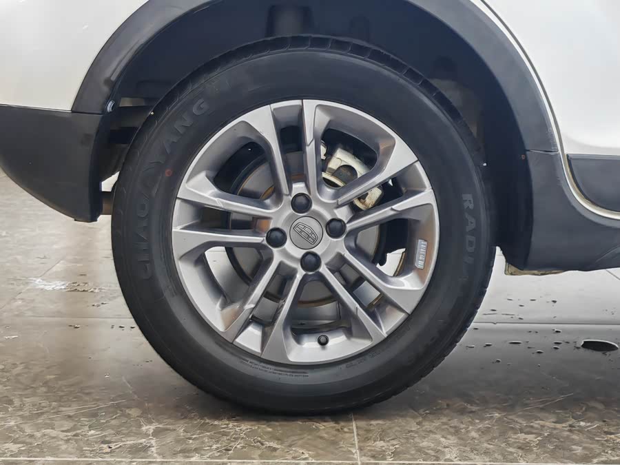 GEELY Vision X3 2020 car image #10