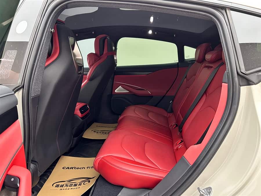 MI SU7 2024 car image #10