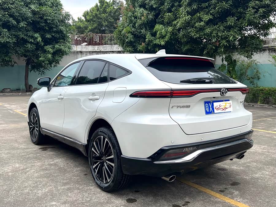 Toyota Venza 2022 صورة سيارة #10