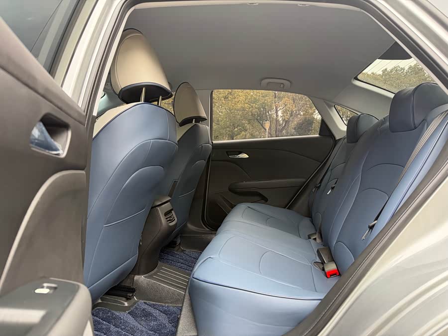 Chevrolet Monza 2024 #10 Chevrolet Monza 2024 car image #10