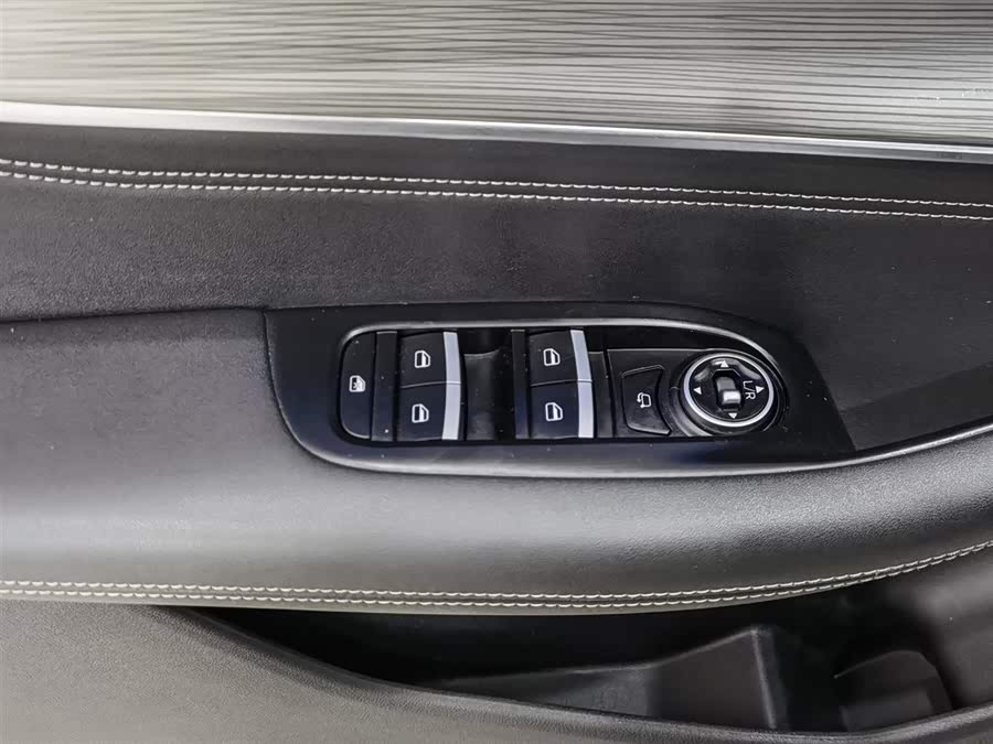 Chery Tiggo 8 2023 #10 Chery Tiggo 8 2023 immagine di auto #10