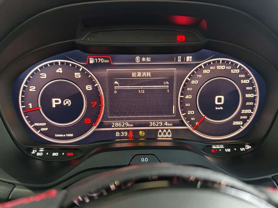 Audi Q2L 2024 صورة سيارة #10