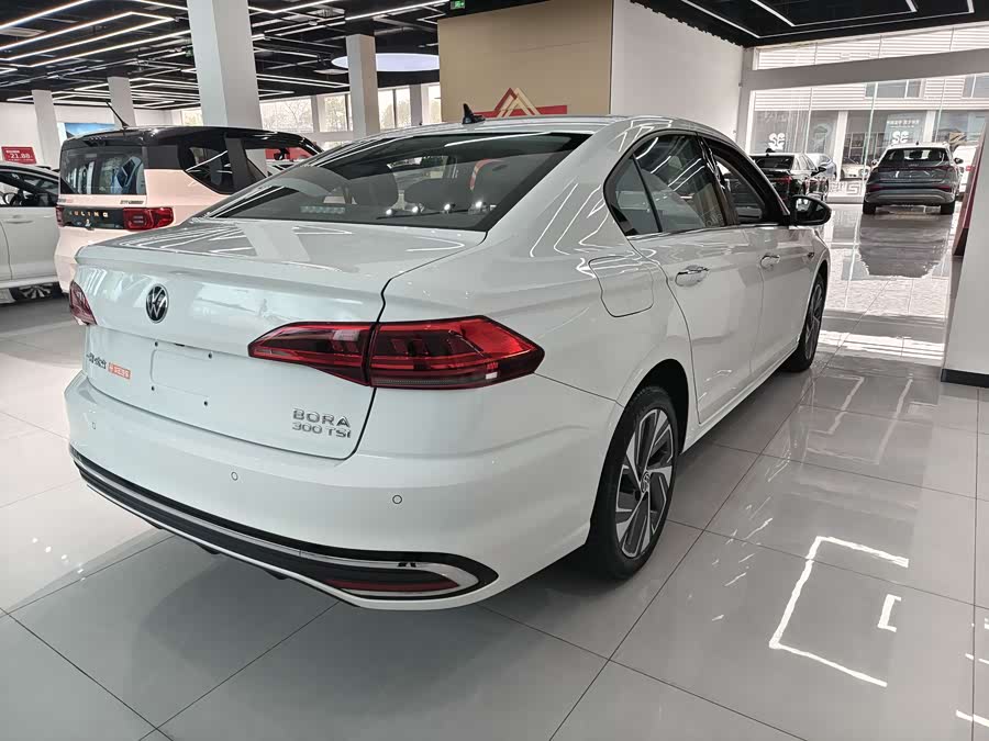 Volkswagen Bora 2024 immagine di auto #10