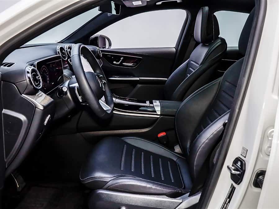 Mercedes-Benz GLC Coupe 2025 car image #10