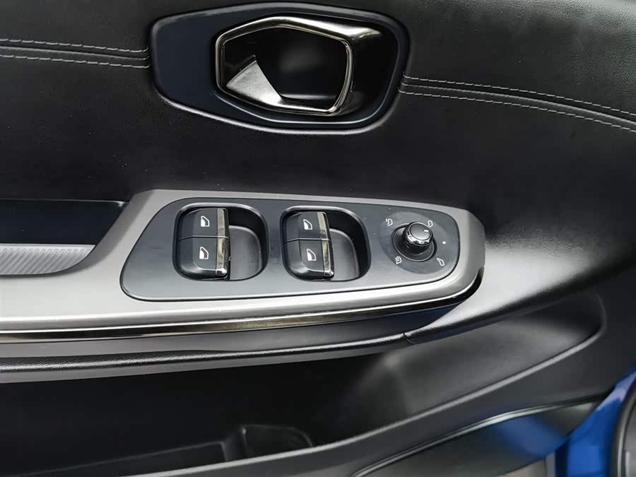 蔚来 蔚来EC6 2021 汽车图片 #10