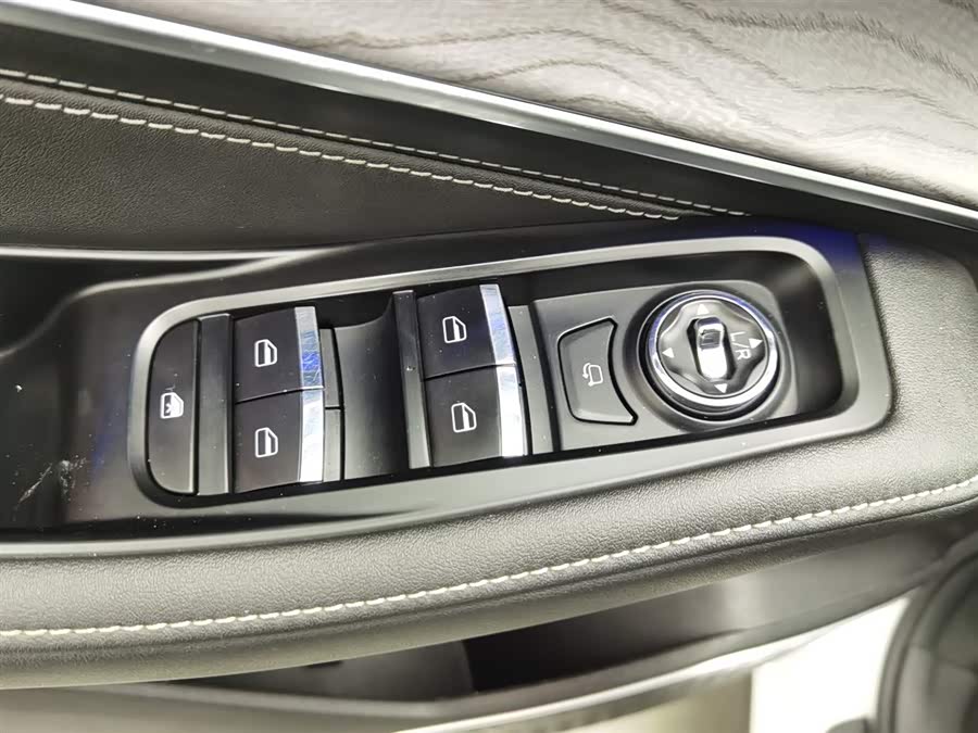 Exceed Chasing Wind C-DM 2022 car image #10