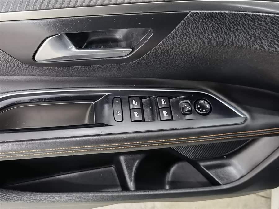 标致 标致5008 2018 汽车图片 #10