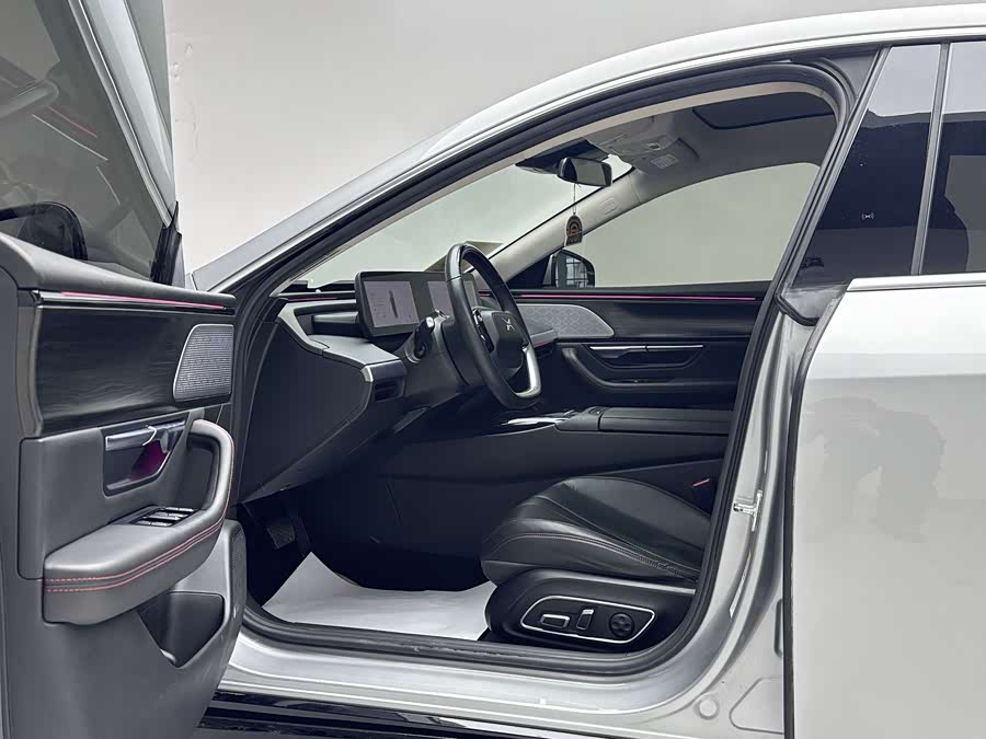 Xpeng P7 2022 image de voiture #10