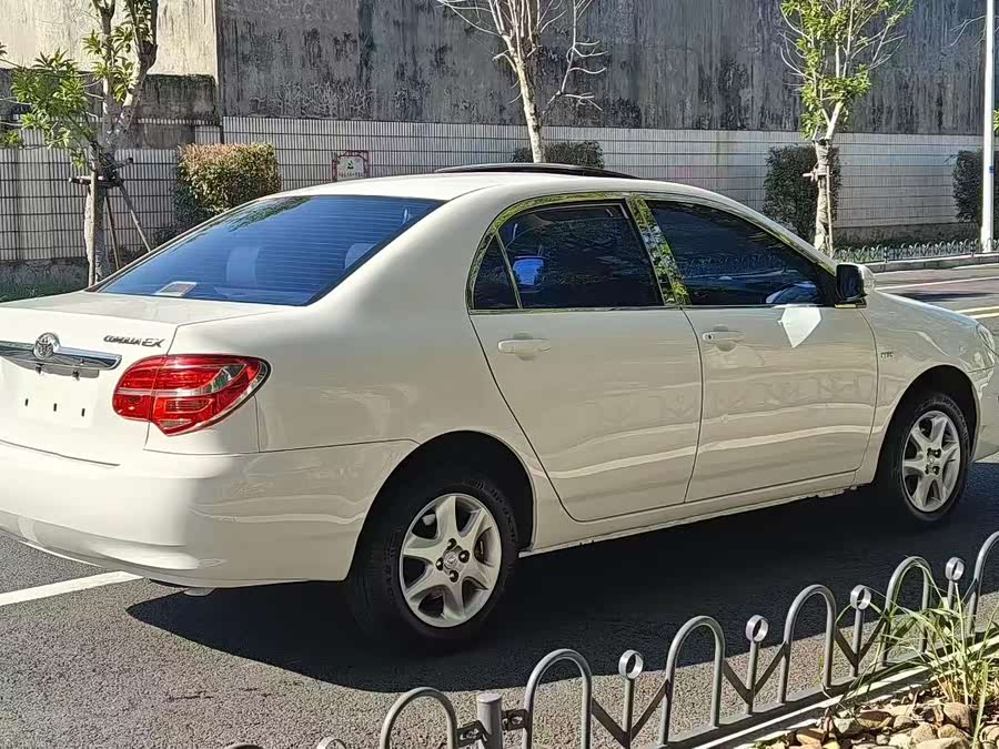 Toyota Corolla (Classic) 2014 car image #10