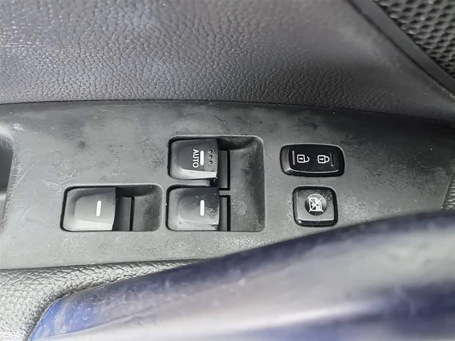 Hyundai Veloster 2016 immagine di auto #10