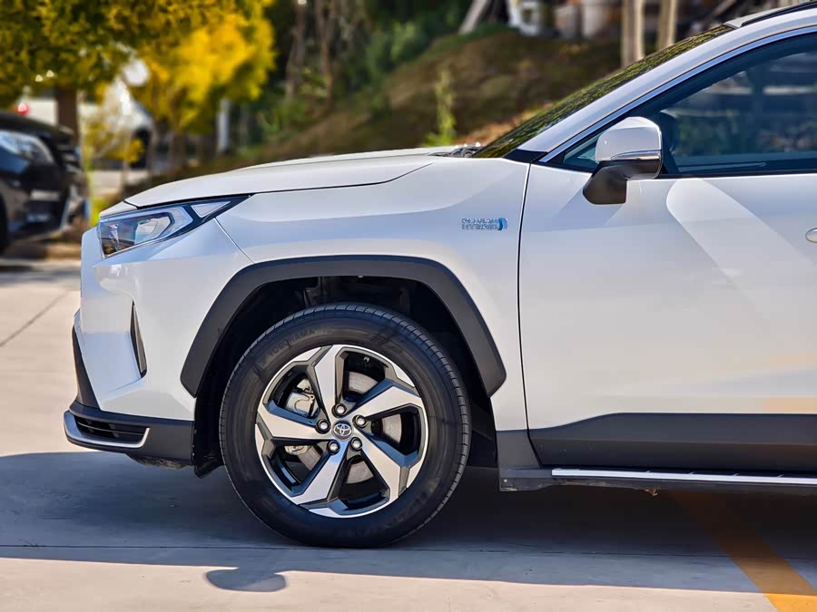 Toyota RAV4 Hybird E+ 2022 #10 Toyota RAV4 Hybird E+ 2022 immagine di auto #10