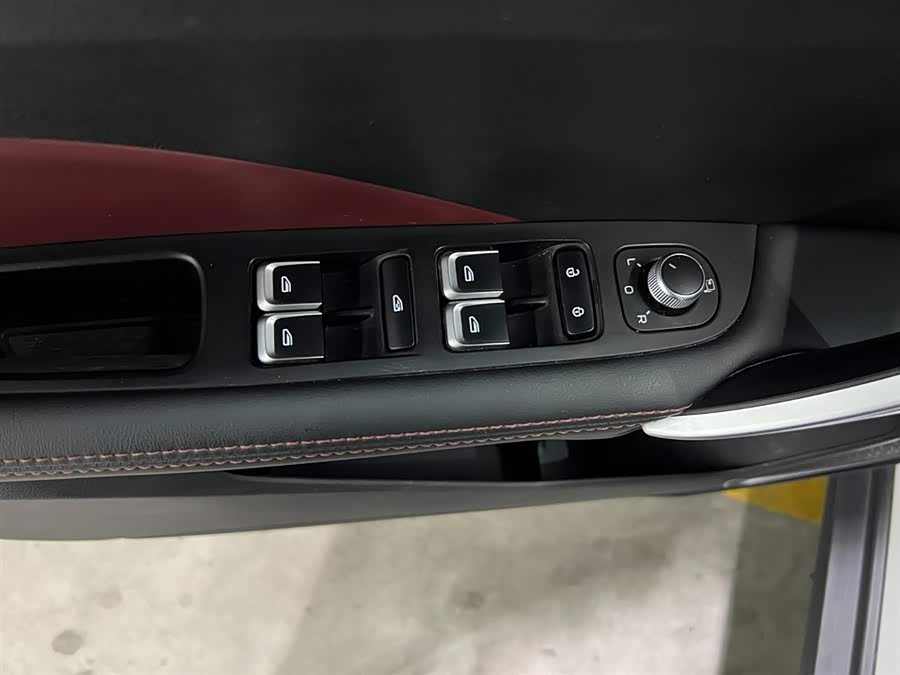 GEELY Coolray 2021 #10 GEELY Coolray 2021 car image #10