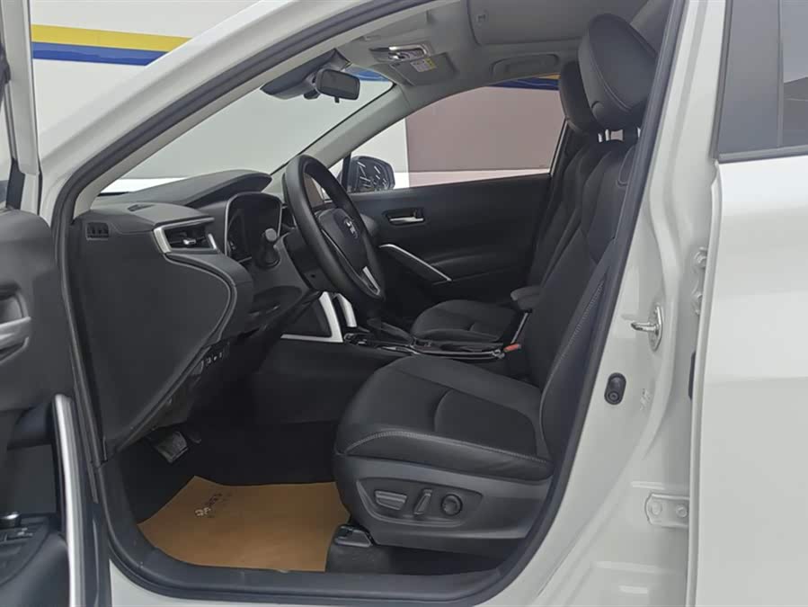 Toyota Corolla Cross 2022 car image #10