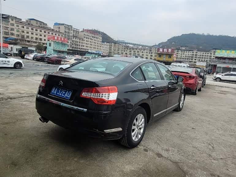 Citroen C5 2010 immagine di auto #10