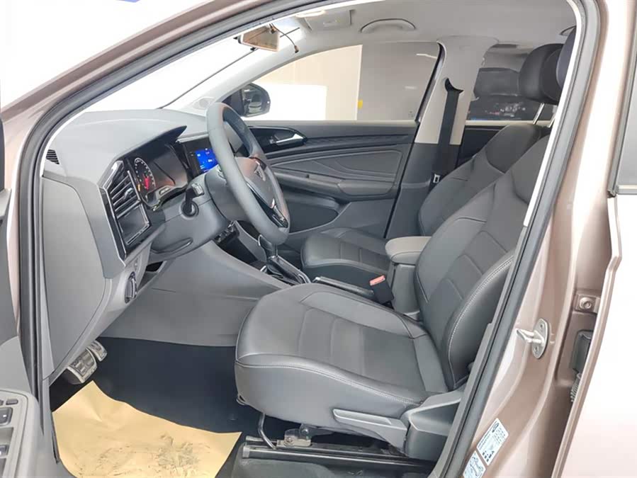 Jetta VS5 2020 car image #10