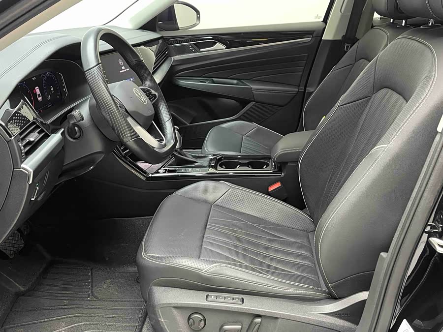 Volkswagen Passat 2023 #10 Volkswagen Passat 2023 car image #10