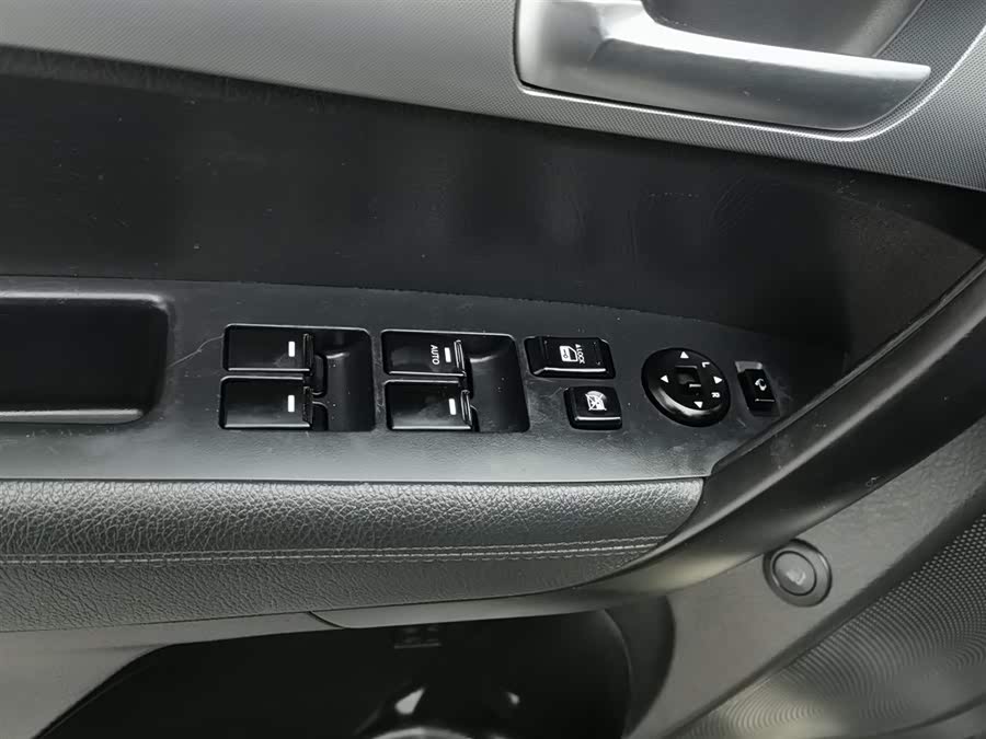 起亚 索兰托 2013 汽车图片 #10