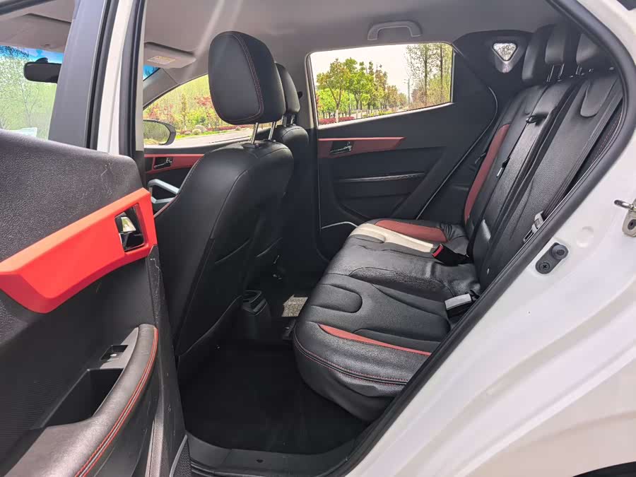 JAC 2018 #10 JAC 2018 car image #10