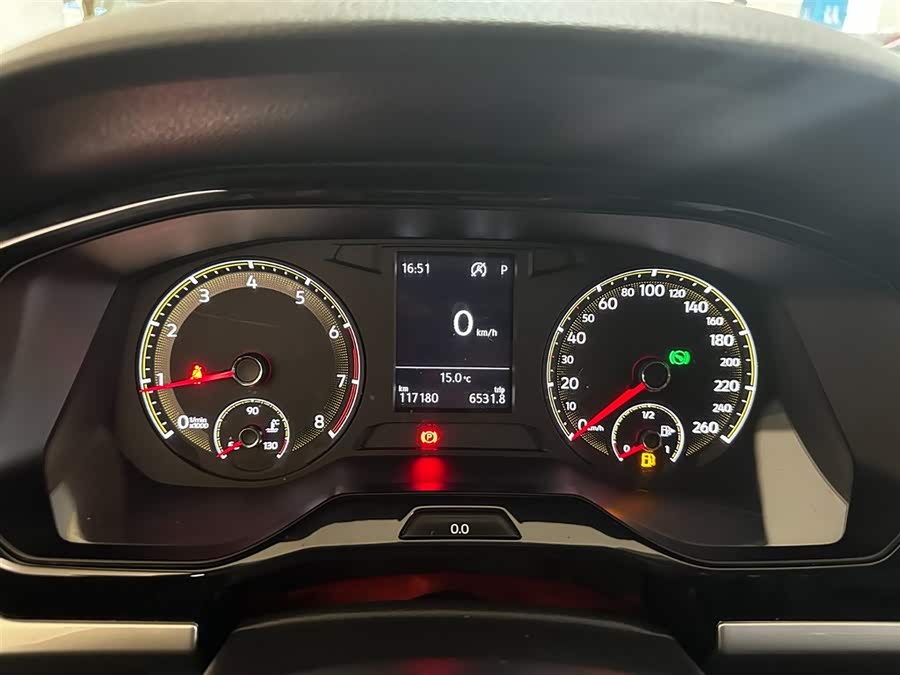 Volkswagen Bora 2020 immagine di auto #10