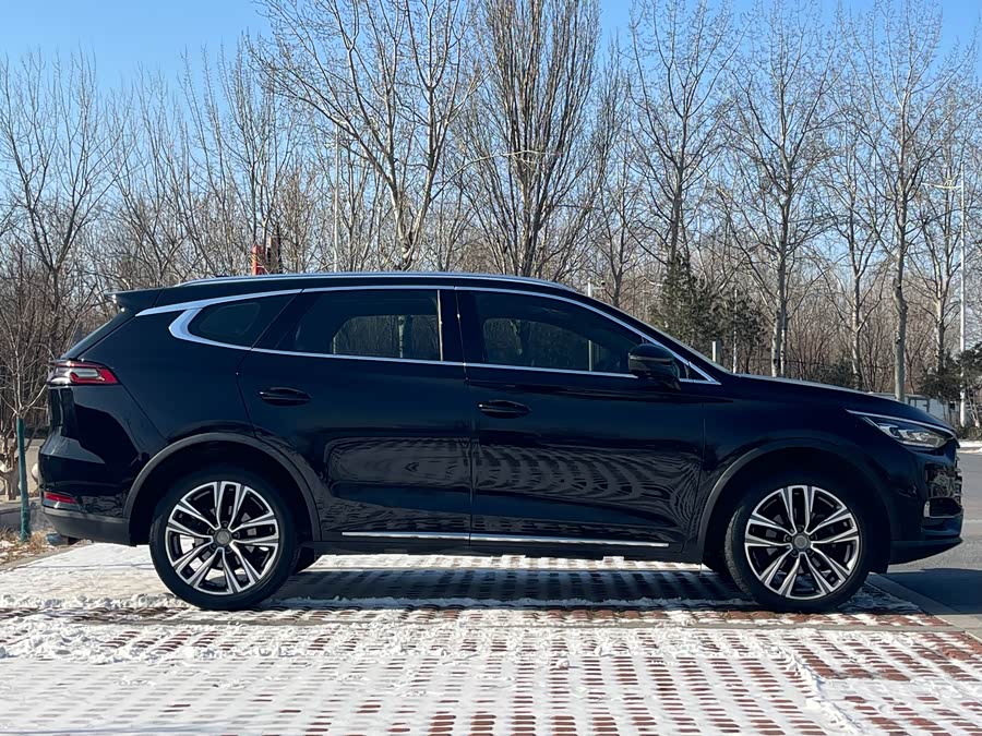 BYD Tang 2018 car image #10