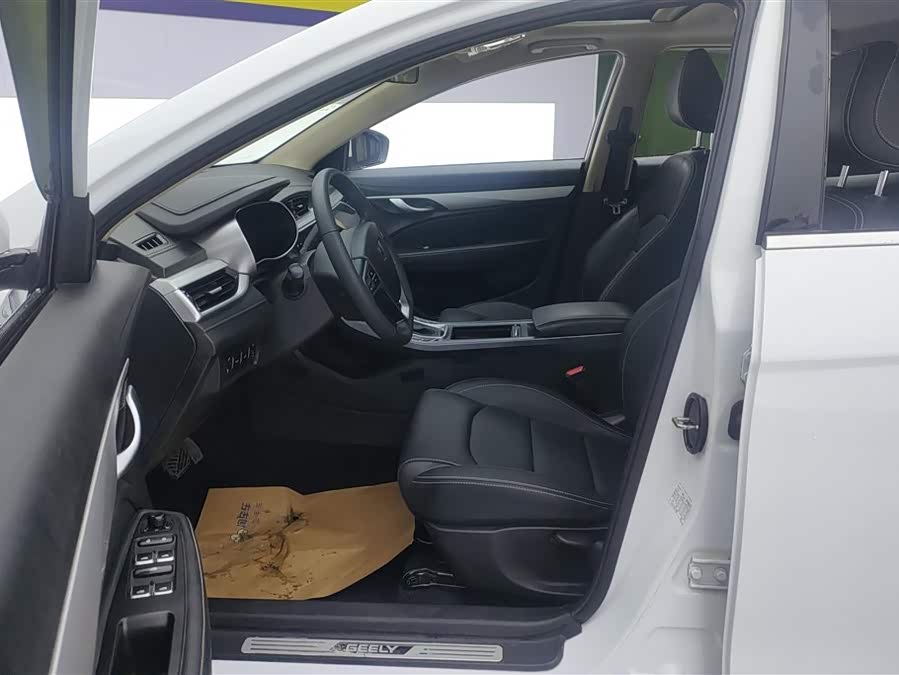 GEELY Emgrand 2018 immagine di auto #10