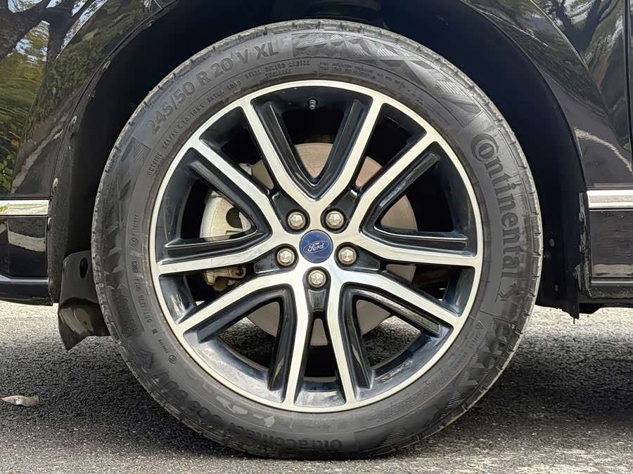 Ford Edge 2020 car image #10