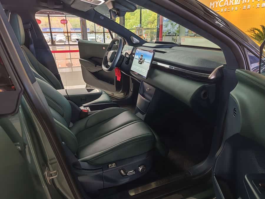 极氪 极氪X 2023 汽车图片 #10