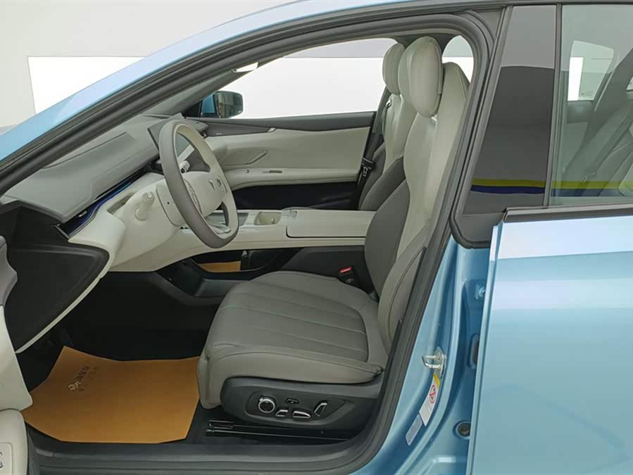 Deepal L07 2024 изображение автомобиля #10