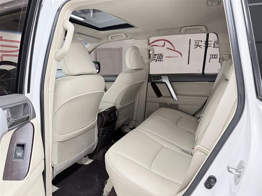 Toyota Land Cruiser Prado 2013 #10 Toyota Land Cruiser Prado 2013 car image #10