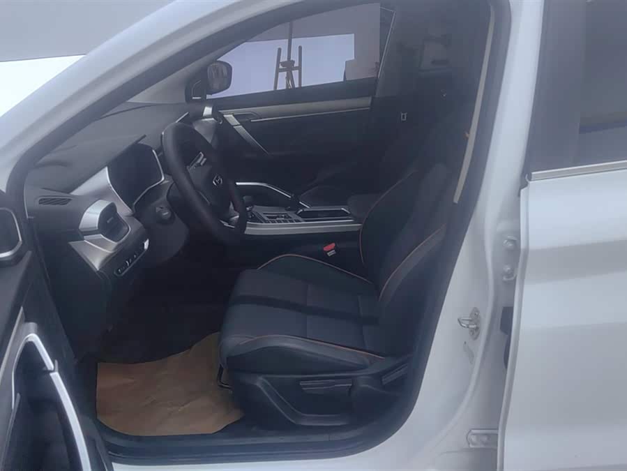 GEELY Coolray 2023 car image #10