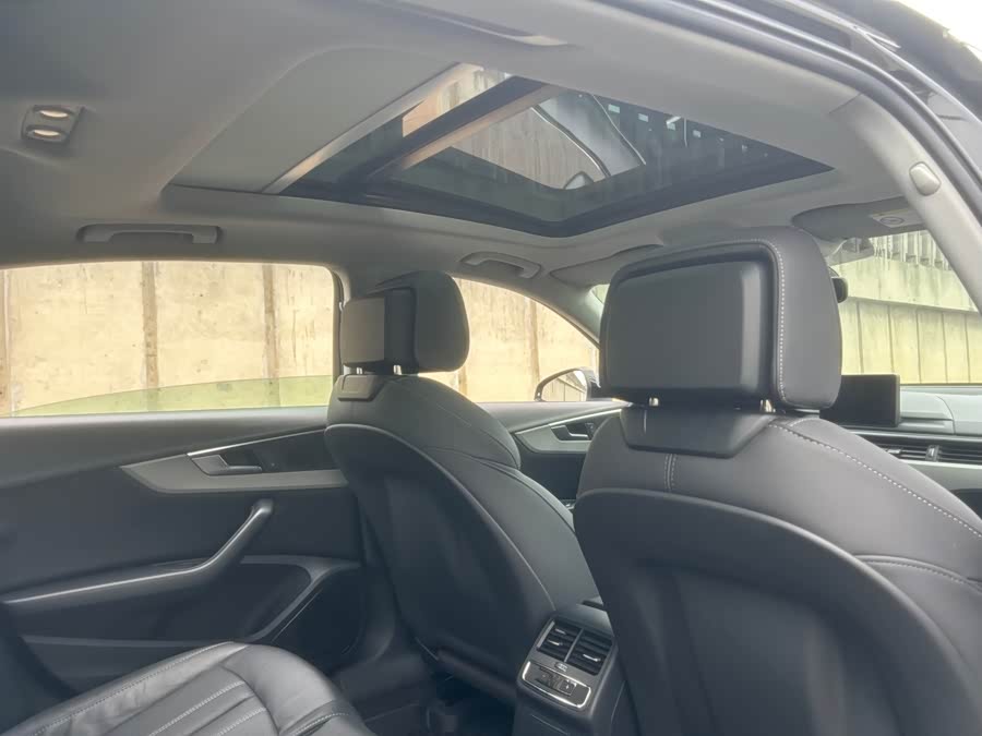 奥迪 奥迪A4L 2018 汽车图片 #10