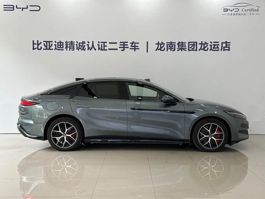 BYD HanL 2025 car image #10