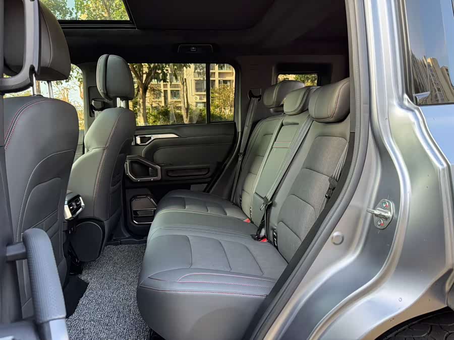 Jetour Traveller 2023 car image #10