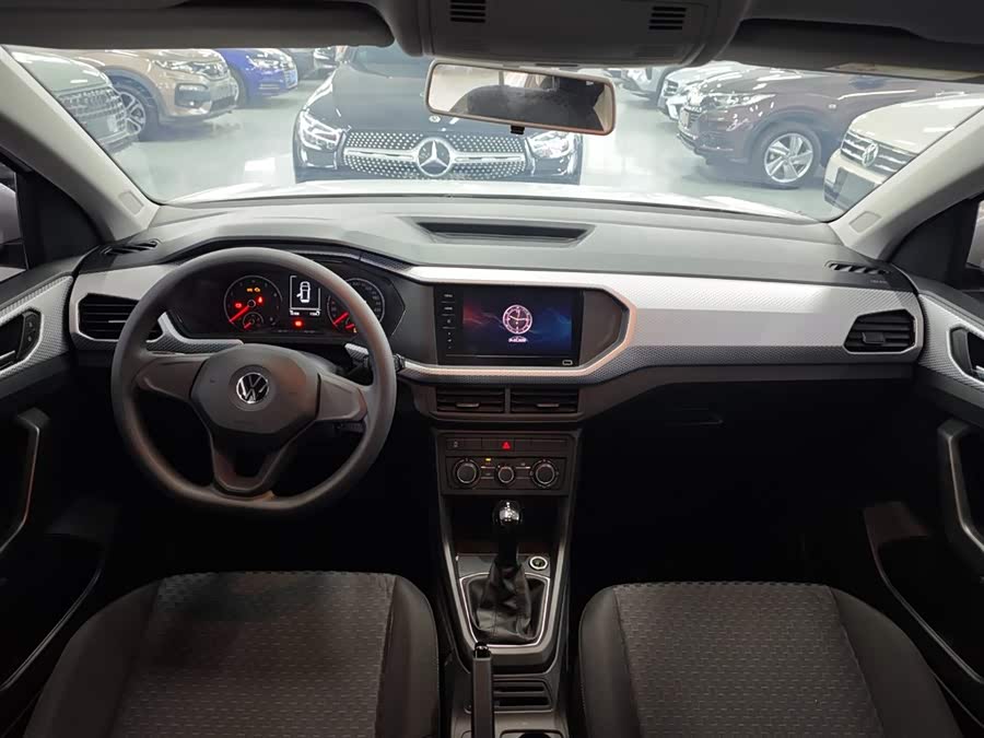 Volkswagen Tacqua 2021 car image #10