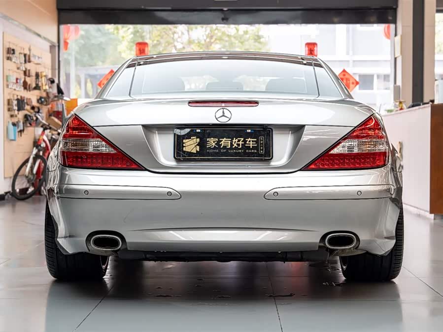 Mercedes-Benz SL Class 2007 car image #10