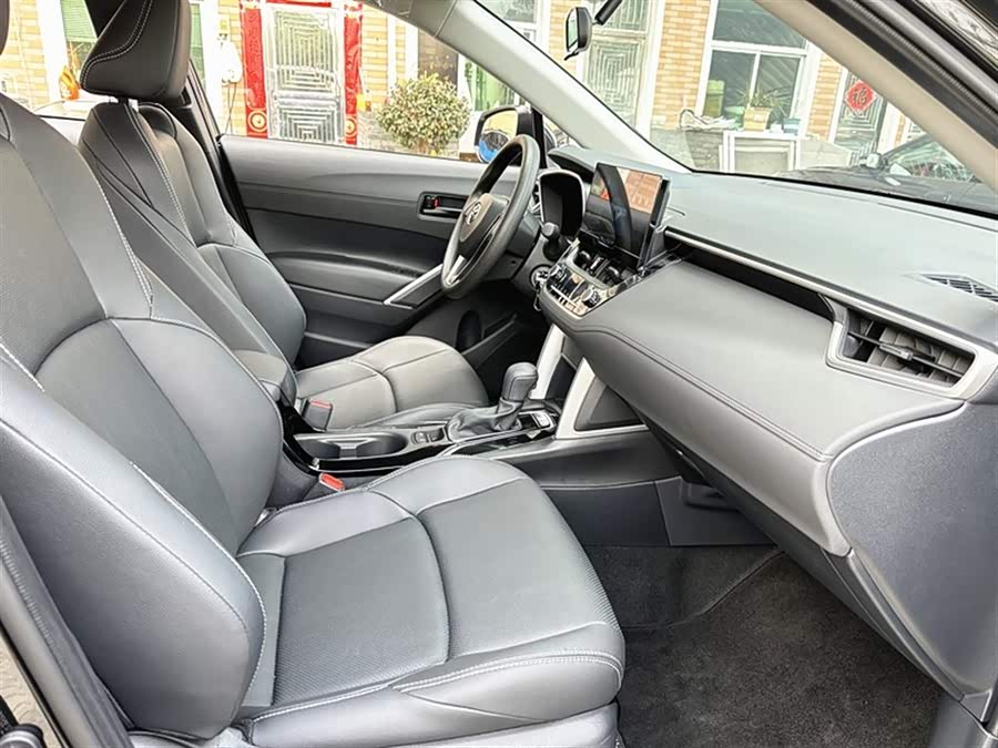 Toyota Frontlander 2025 car image #10