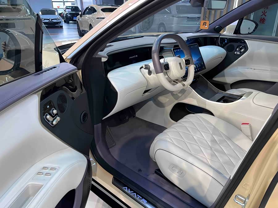 Avatr 11 2024 #10 Avatr 11 2024 car image #10