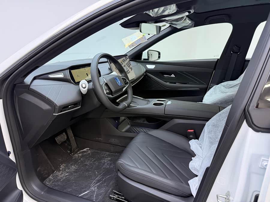 Deepal SL03 image de voiture #10