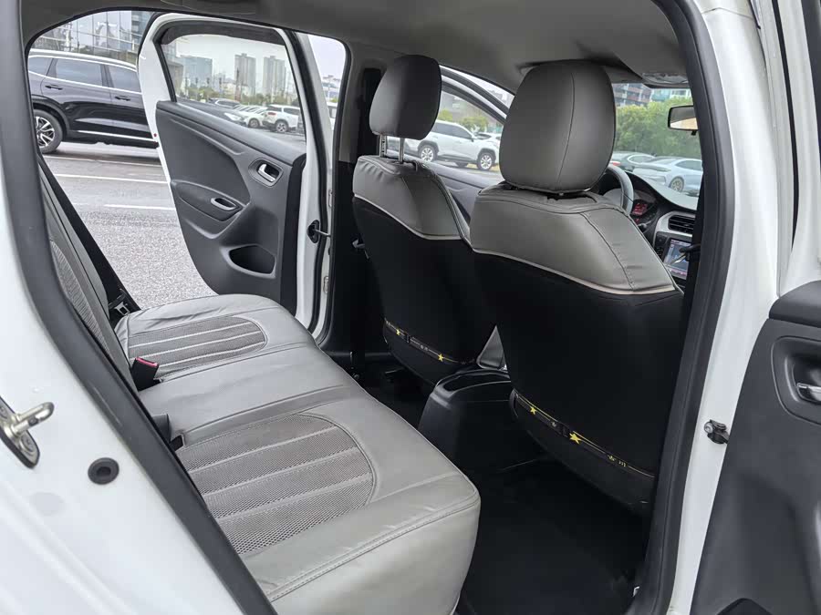 Citroen C-Elysée 2016 изображение автомобиля #10