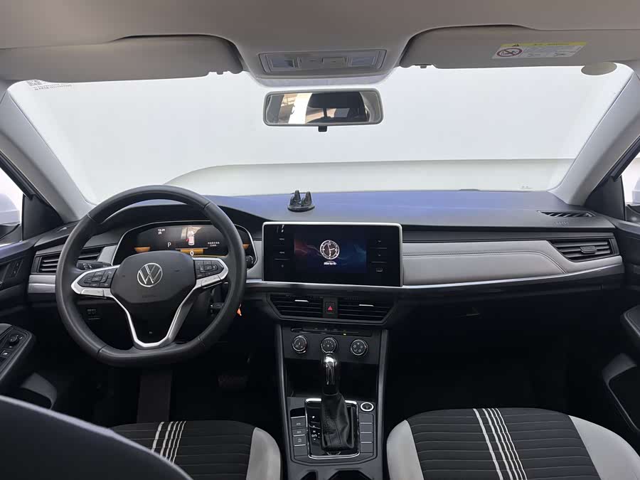 Volkswagen Bora 2024 imagem de carro #10