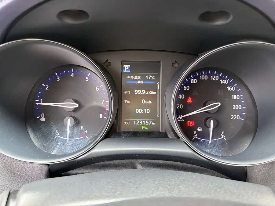 Toyota C-HR 2018 car image #10