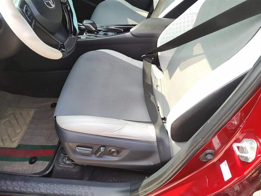 Toyota Izoa E 2020 imagen de coche #10